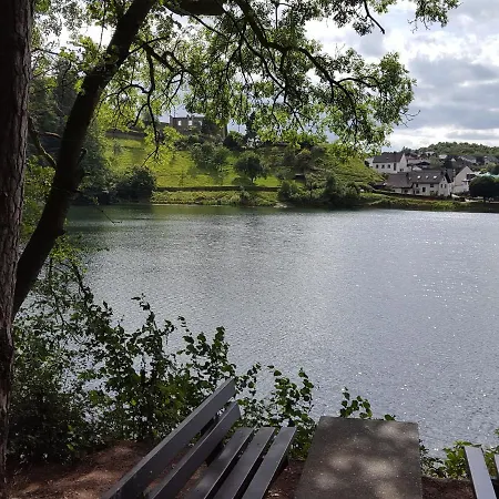 Near With Terrace Apartment Kaifenheim