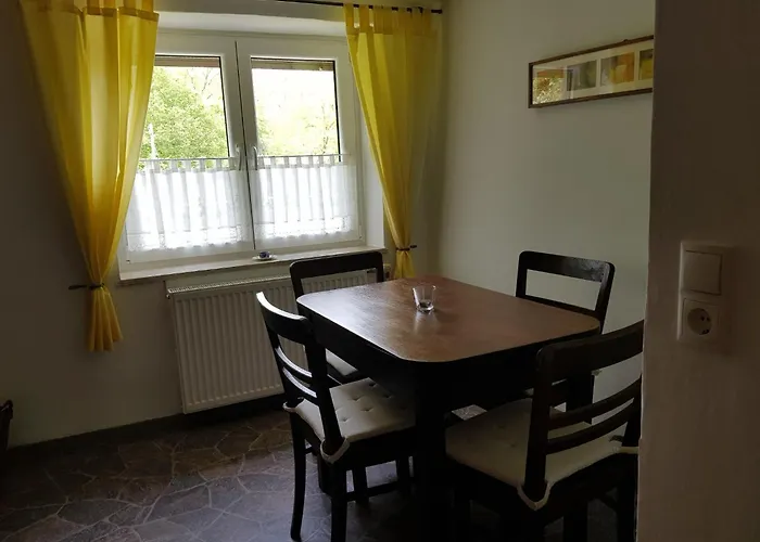 Gemuetliche In Apartamento Kaifenheim